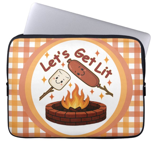 Let's Get Lit Firepit - Schattigee Marshmallow & H Laptop Sleeve (Voorkant)