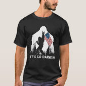 Let's Go Darwin Camping Bigfoot Rock And Roll US F T-shirt (Voorkant)