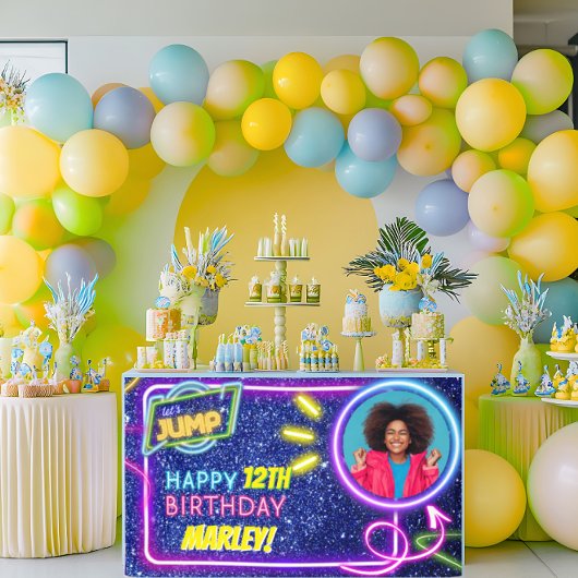 Let's Jump Party Bounce Neon Trampoline Park  Spandoek