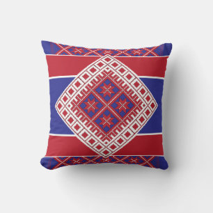 Letse folkkunst rood en blauw geometrisch medaillo kussen