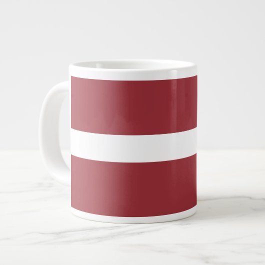 Letse vlag grote koffiekop (Links)