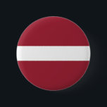 Letse vlag ronde button 5,7 cm<br><div class="desc">Patriottische vlag van Letland.</div>