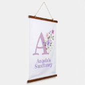 Letter A plus Voornaam met een bloemendesign Hangend Wandkleed (Gebogen)