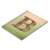 Letter B-houtkorrel op groene beige grunge Notitieboek (Linkerzijde)
