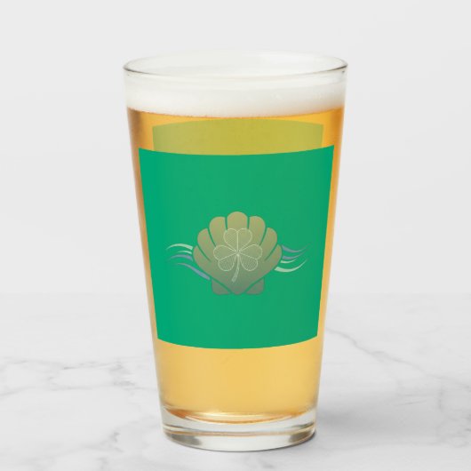 Letter B Klaver Groene Bierglas - St. Patrick Glas (Voorkant gevuld)
