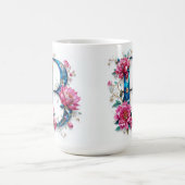 Letter B Koffie Mok – Bloemontwerp voor Gifting (Center)