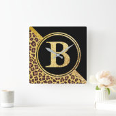 Letter B Monogram Leopard Print Gold and Black Vierkante Klok (Huis)