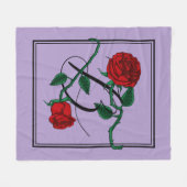 Letter B Monogram met Rode Rozen Lavendel Fleece Deken (Voorkant (Horizontaal))