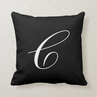 Letter C Black Monogram Pillow Kussen