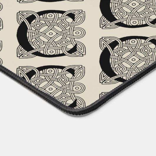 Letter C  Celtic Knot Monogram Bureaumat (Hoek)