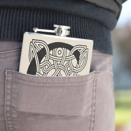 Letter C  Celtic Knot Monogram Heupfles (Voorbeeld)