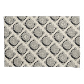 Letter C  Celtic Knot Monogram Kussensloop (Voorkant-Links)