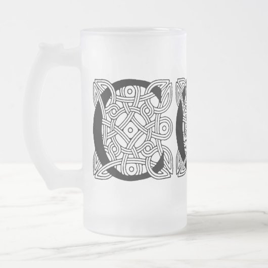 Letter C Celtic Knot Monogram Matglas Bierpul (Links)