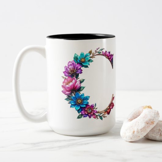 Letter C Koffie Mok – Bloemontwerp voor Gifting (Met donut)