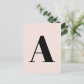 Letter Custom Alphabet | Modern minimalistisch roz Briefkaart (Staand voorkant)