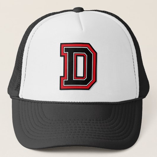 Letter "D" Monogramed Trucker Pet (Voorkant)
