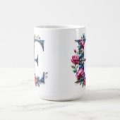 Letter E Koffie Mok – Bloemontwerp voor Gifting (Center)