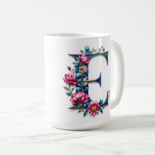 Letter E Koffie Mok – Bloemontwerp voor Gifting (Voorkant rechts)