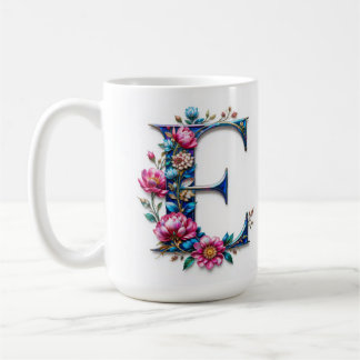 Letter E Koffie Mok – Bloemontwerp voor Gifting