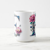 Letter E Koffie Mok – Bloemontwerp voor Gifting (Center)