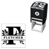Letter F Klassiek gebladerte familienaam Monogram Zelfinktende Stempel (In situ)