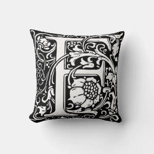 Letter F Middeleeuwse Monogram Art Nouveau Kussen