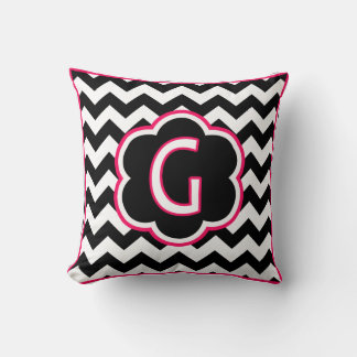 Letter G Black en White Chevron Monogram Kussen