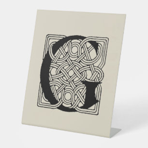 Letter G Celtic Knot Monogram Reclamebord Met Voetstuk