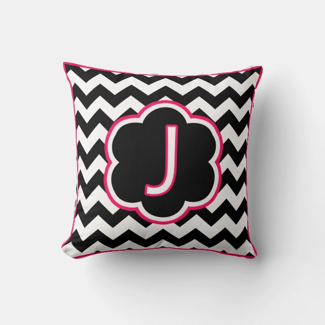 Letter J Zwart en Wit Chevron Monogram Kussen (Voorkant)