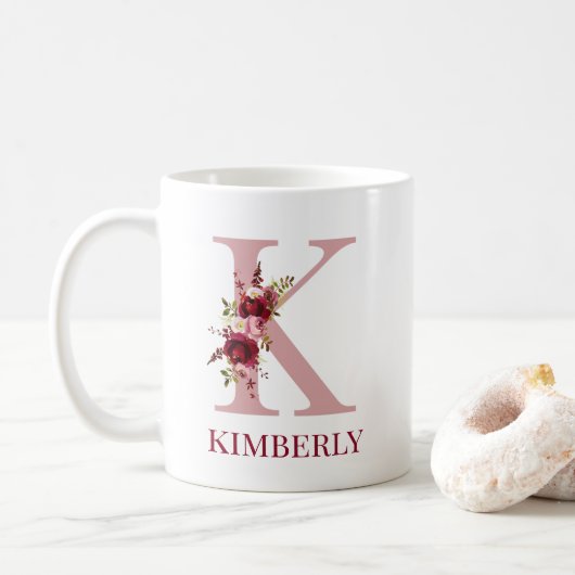 Letter K Bourgogne Blush Bloemen Koffiemok (Met donut)