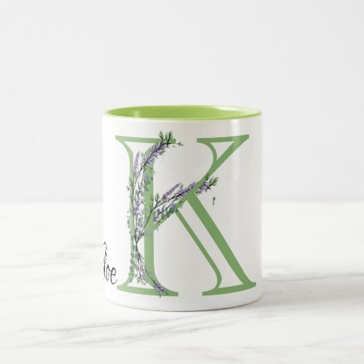Letter K Lavendel Eucalyptus monogrammed Tweekleurige Koffiemok (Center)