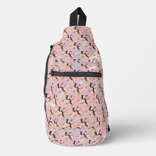 Letter K Sling Bag (Voorkant)