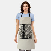 Letter L  Celtic Knot Monogram Schort (Gedragen)