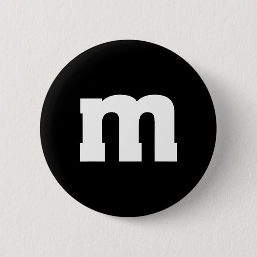 Letter M hoofdalfabet Ronde Button 5,7 Cm (Voorkant)
