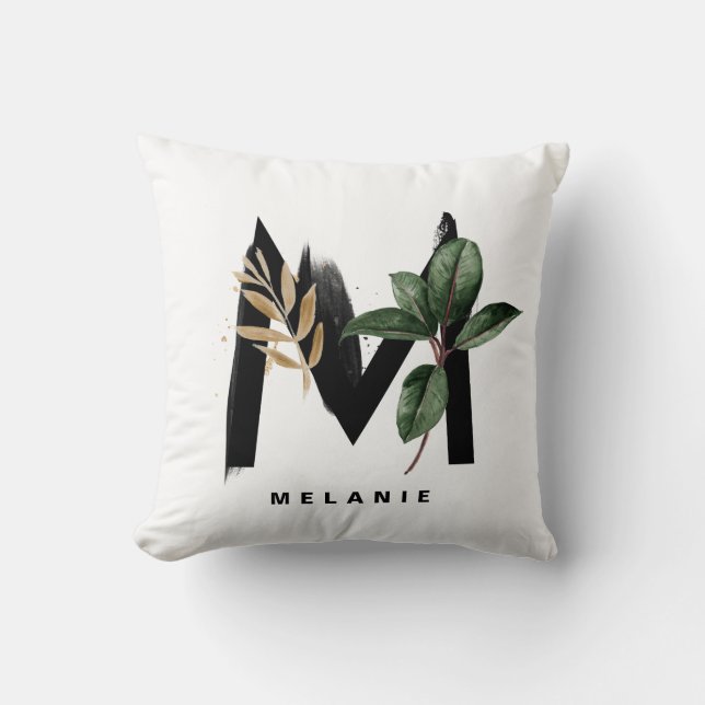 Letter M Monogram Tropical Leaves Personalized Kussen (Voorkant)
