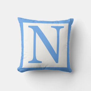 Letter N Baby Blue Border Kussen