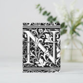 Letter N Middeleeuwse Monogram Art Nouveau Briefkaart (Staand voorkant)