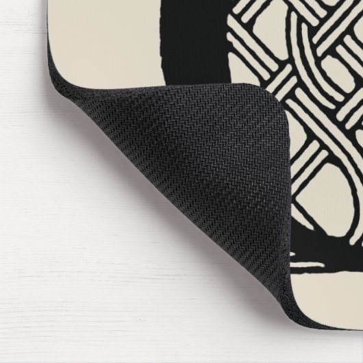 Letter O  Celtic Knot Monogram Muismat (Hoek)