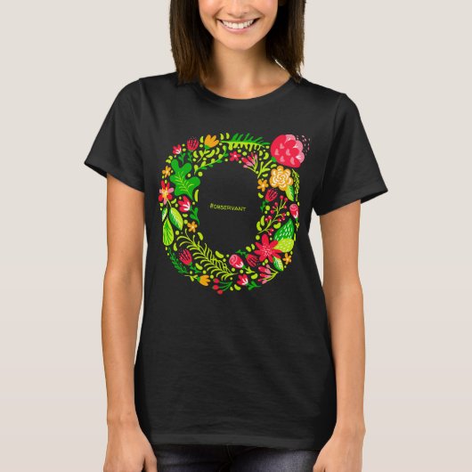 Letter O in Flowers T-Shirt (Voorkant)