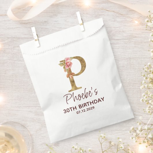 Letter P Gouden Monogram Blush Roze Rozen Bedankzakje (Geknipt)