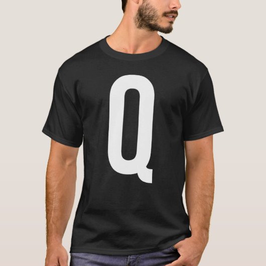 LETTER Q ALFABET MONOGRAM INITIAAL T-SHIRT (Voorkant)