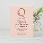 Letter Q Gouden Monogram Roze Rozen Kaart (Staand voorkant)