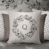 Letter Q Stille Botanische Gouden Monogram Kussen