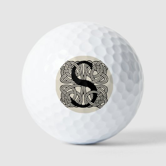 Letter S  Celtic Knot Monogram Golfballen (Voorkant)