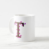 Letter T decoratief initiaal op wit Koffiemok (Voorkant links)
