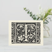 Letter T Middeleeuwse Monogram Art Nouveau Kaart (Staand voorkant)
