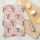 Letter T Theedoek (Quarter Fold)
