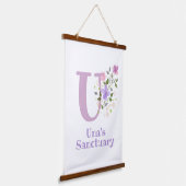 Letter U plus voornaam met een Floral Design Hangend Wandkleed (Gebogen)