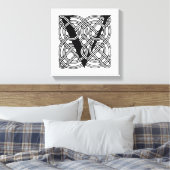 Letter V  Celtic Knot Monogram Canvas Afdruk (Insitu (Slaapkamer))