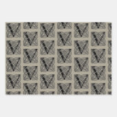 Letter V Celtic Knot Monogram Inpakpapier Vel (Voorkant 2)